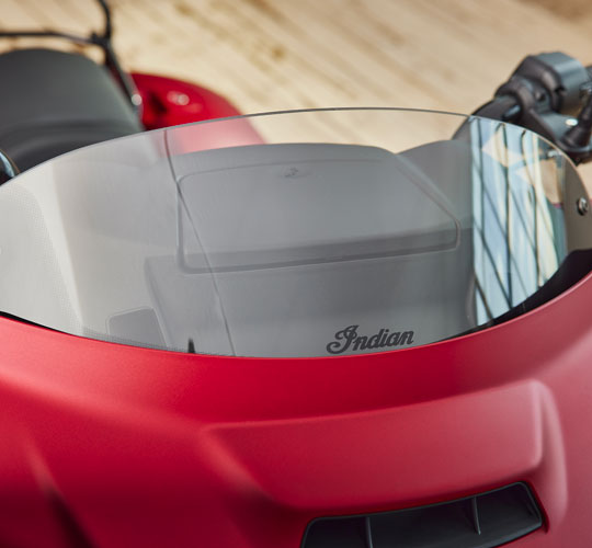 ÁLLÍTHATÓ ELEKTROMOS SZÉLVÉDŐ